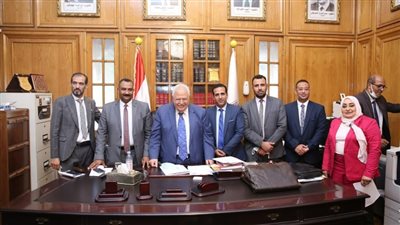 قرارات رجائي عطية لصالح المحامين بالبحر الأحمر.. أبرزها زيادة المخصصات المالية