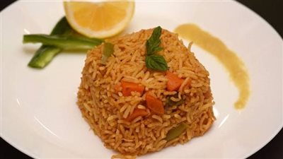 بنكهات مختلفة..طريقة عمل رز السمك