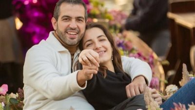 شام الذهبي لخطيبها: «أدعو الله أن أكون لك دائمًا»