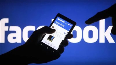 فيسبوك معلقة على قرار موسكو بحظر التطبيق: يجعل ملايين الروس بلا مصدر موثوق