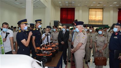 الكلية الفنية العسكرية تنظم يوما علميا لإعلان جائزة الفريق إبراهيم سليم