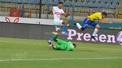 الزمالك يتعادل مع الإسماعيلي سلبيا في الشوط الأول 