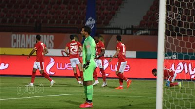 الأهلي وإنبي.. والتر بواليا يتقدم للأحمر في الدقيقة الثانية