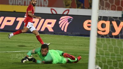 أفشة يحرز الهدف الثاني للأهلي أمام إنبي