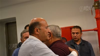 انهيار مدرب المحلة بعد إبلاغه بوفاة شقيقه عقب مباراة سيراميكا | صور