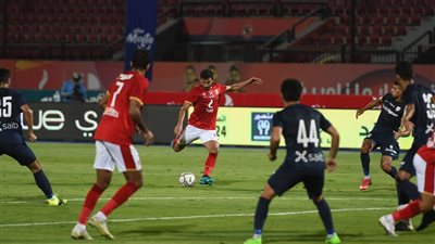 الأهلي يتقدم على إنبي بثنائية نظيفة في الشوط الأول