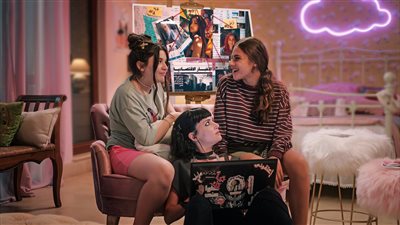 أين يمكنك مشاهدة حلقات مسلسل مدرسة الروابي للبنات؟ 