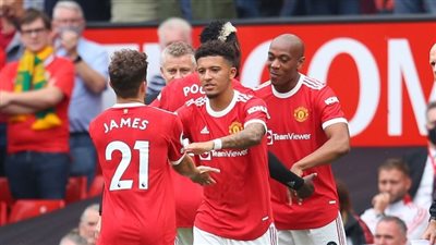 مانشستر يونايتد يكتسح ليدز بخماسية في البريمرليج