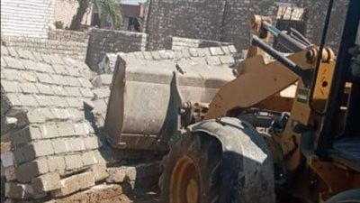 إزالة حالتي تعد على الأراضي الزراعية بمركز سمالوط فى المنيا 