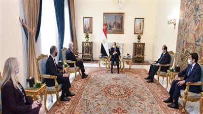 السيسي يبحث مع مدير الاستخبارات الأمريكية توترات شرق المتوسط وأفغانستان