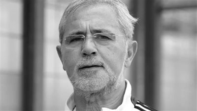 وفاة أسطورة الكرة الالمانية جيرد مولر