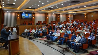 إنشاء قاعدة بيانات للشقق والمحلات.. أبرز تجهيزات منظومة الجمع المنزلي للقمامة بالمنصورة