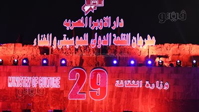 استعدادات مكثفة بمحكى القلعة قبل افتتاح مهرجان الموسيقى والغناء| صور 