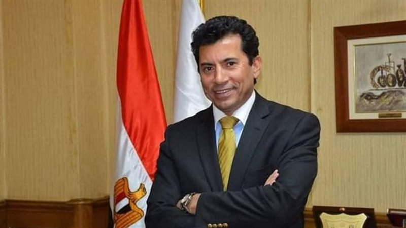 الدكتور أشرف صبحى