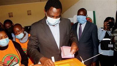 حاول 5 مرات.. مرشح المعارضة في زامبيا يفوز برئاسة البلاد