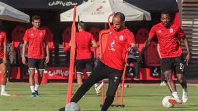 الدوري الممتاز| تدريبات خططية للأهلي استعدادا لمباراة طلائع الجيش