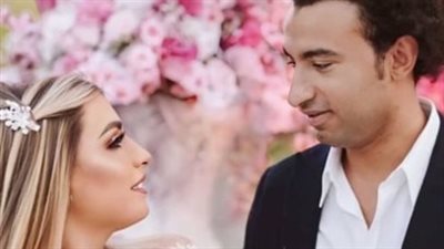 أول صورة لـ علي ربيع مع عروسته الجديدة بعد عقد قرانهما