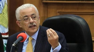 وزير التعليم عن نتيجة الثانوية العامة: قائمة الأوائل 47 طالبا.. والأولى فاطمة محمد عبد اللطيف بـ 404 درجات