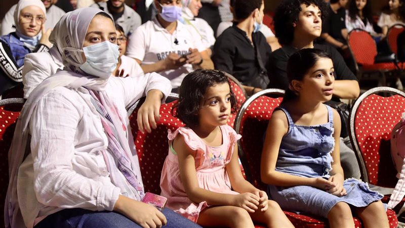 توافد الجمهور على