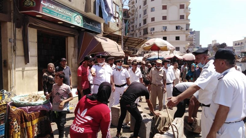 حملة مكبرة بسوق الدراسات