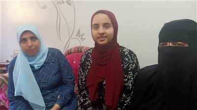 والدة الأولى بالثانوية العامة علمي علوم: «أكتر مادة تعبتها الفيزياء»