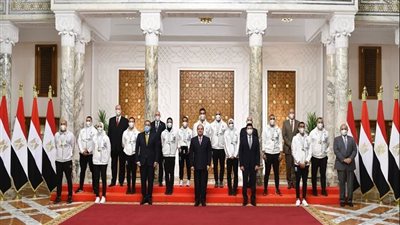  السيسي يشيد بأبطال البعثة الأولمبية وإسهامهم في تعزيز مكانة مصر الرياضية دوليا
