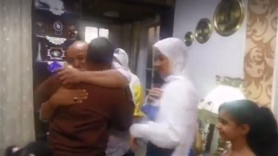 زغاريد الفرحة تنطلق من منزل الثالث على الثانوية العامة بأسوان | فيديو