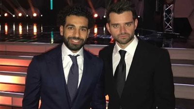 غضب في ليفربول.. هل يقضي رامي عباس على مستقبل محمد صلاح؟