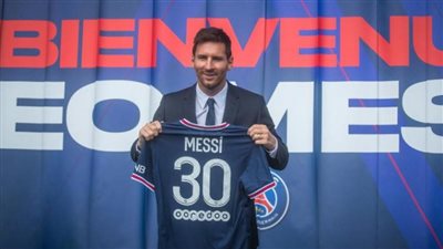 الظهور الأول يتأجل من جديد.. ميسي يغيب عن لقاء سان جيرمان وبريست