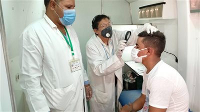 تقديم خدمات طبية لـ1862 مواطنا بقرية الكمال بالمنيا