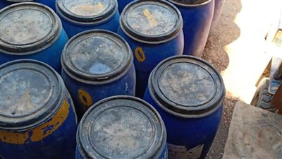 ضبط مصنع للبويات وآخر للمخللات بدون ترخيص في السنبلاوين