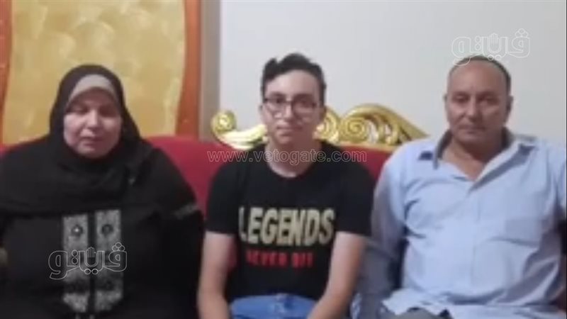 الطالب أحمد كمال