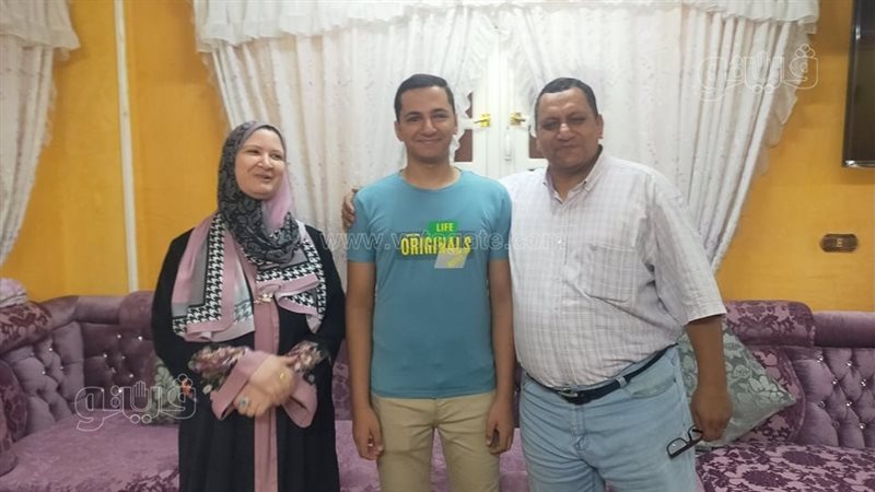 الطالب حسام محمد