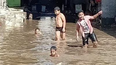 شوارع المحلة تتحول لحمامات سباحة في الغربية |صور