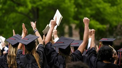  لطلاب الثانوية العامة.. موعد التقديم للالتحاق بالجامعات الخاصة 2022