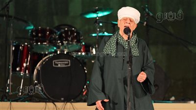 روحانيات تريح القلوب.. 20 صورة من حفل ياسين التهامي في رابع سهرات مهرجان القلعة للموسيقى
