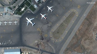 بيان جديد من إدارة الطيران الأمريكية بشأن التحليق فوق المجال الجوي الأفغاني