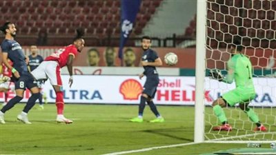 هل يُصعد الأهلى قضية الهدف الملغى أمام طلائع الجيش؟