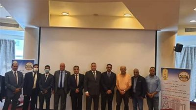 جلسة بشركة قارون عن مشروع تسهيلات كوبرا لإنتاج الزيت الخام 