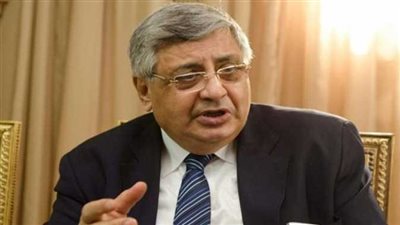 مستشار الرئيس يكشف موعد انتهاء الموجة الرابعة لكورونا