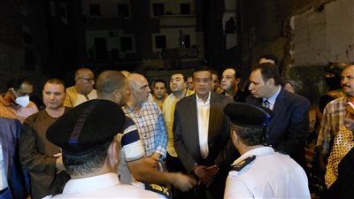 تشكيل لجان وإعلان عدد الضحايا.. بيان عاجل من محافظ البحيرة بشأن عقار دمنهور المنهار