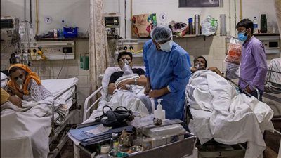 إصابات كورونا العالمية تقترب من نصف مليار إصابة