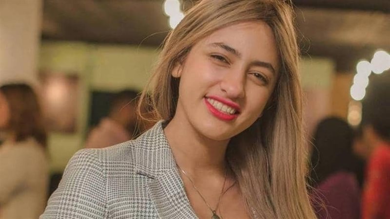 مودة الأدهم، فيتو