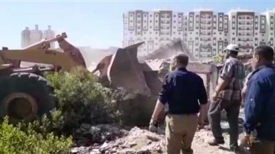 الانتهاء من إزالة السوق العشوائي 