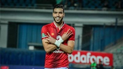 أخبار الأهلى |غيابات الفريق عن مباراة المصرى.. أزارو يعود إلى الدوري المصري