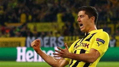 رومنيجه: ليفاندوفسكي سينتقل مجانا لبايرن ميونيخ في يونيو 2014