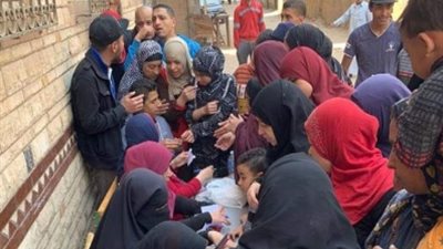 طوابير للسيدات أمام لجان الاستفتاء بشبرا الخيمة والقناطر الخيرية (صور)