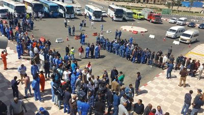 عمال البترول برأس غارب يصوتون في الاستفتاء (فيديو)