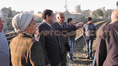 بالصور.. محافظ الغربية يتفقد أعمال النظافة وتشجير شوارع طنطا