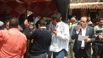 مواطنون يشيدون بتخصيص لجان للمغتربين بأرض اللواء (صور)